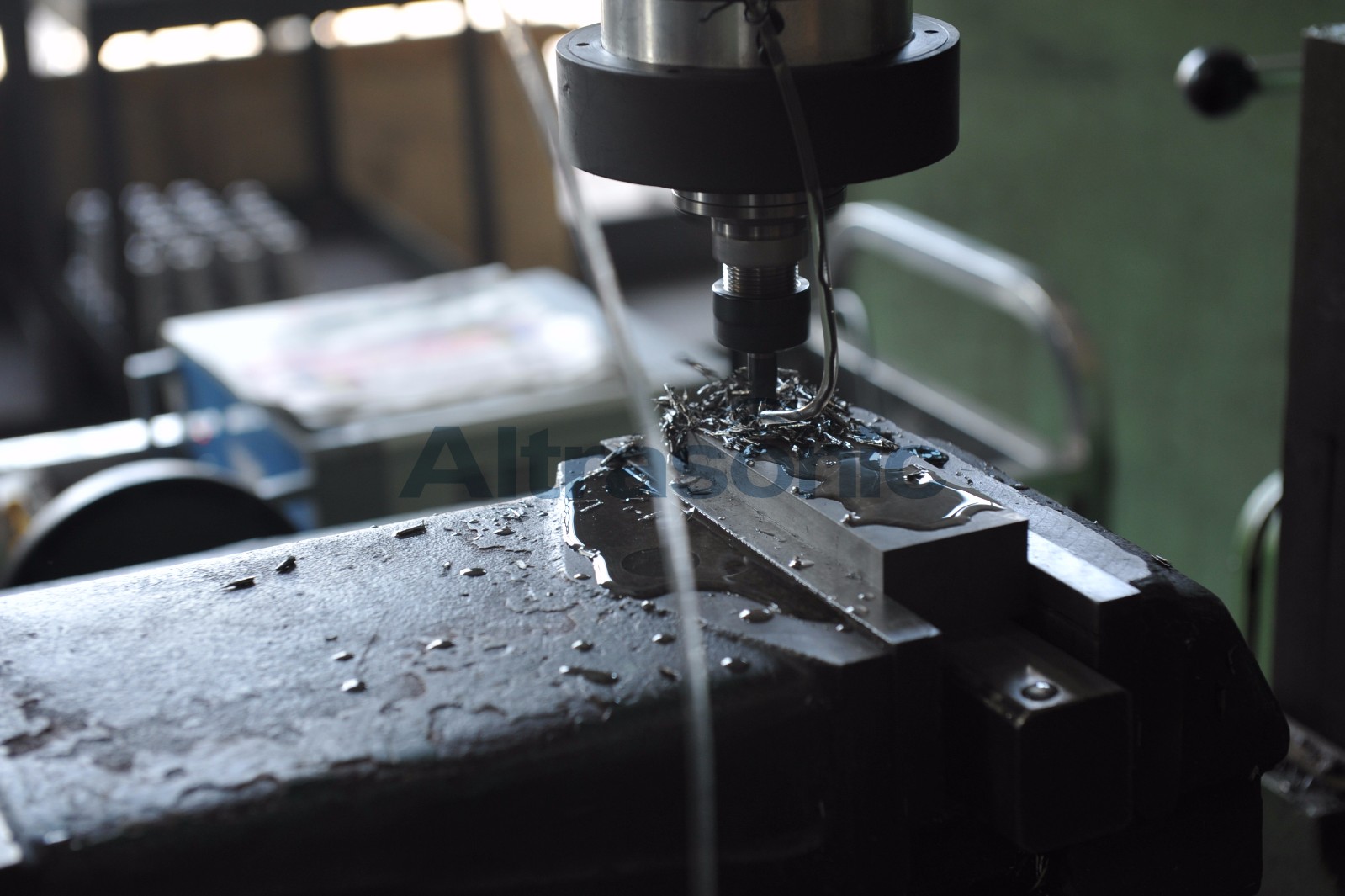 ultrasonic assisted machining from Altrasonic.jpg